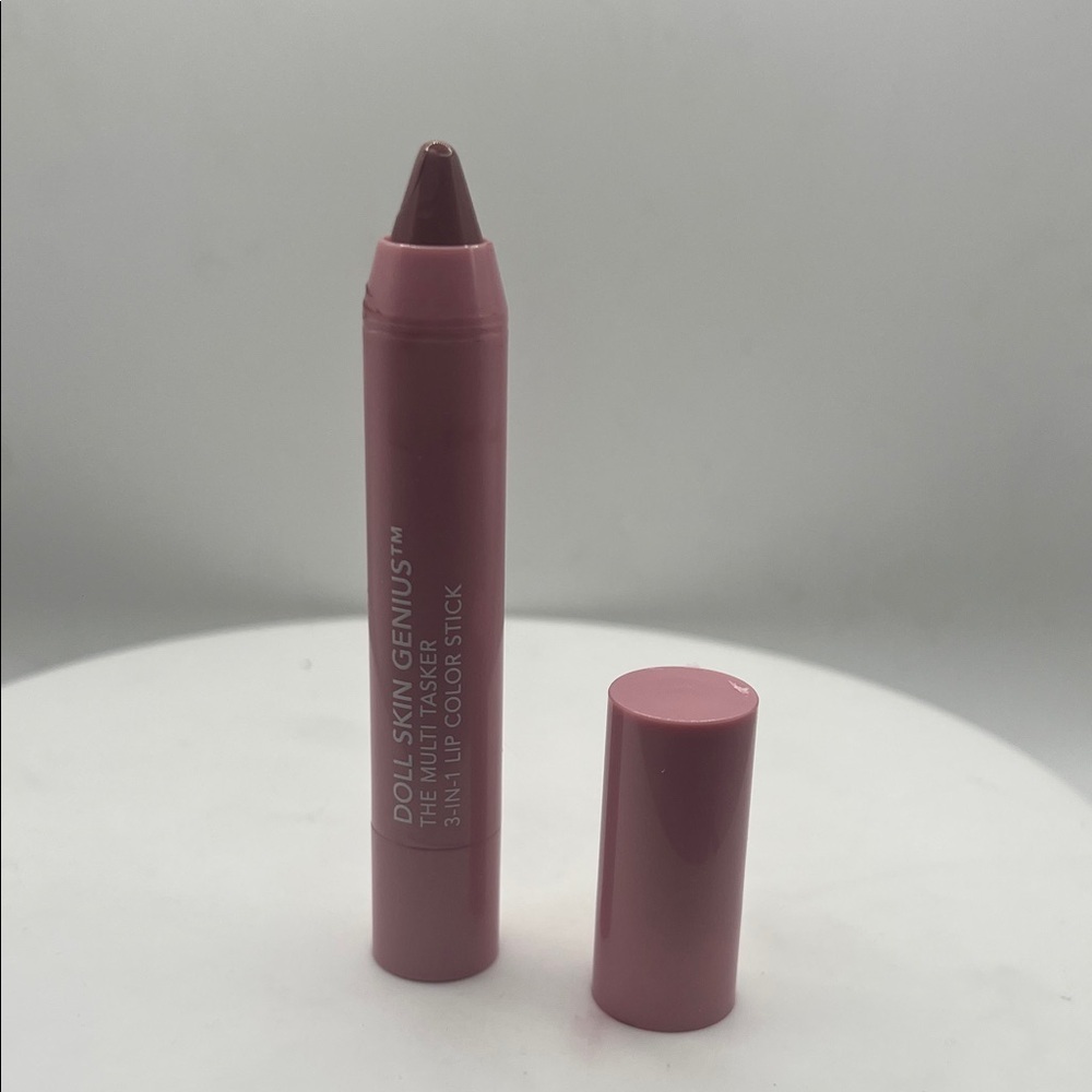 DOLL 10 Lip Crayon - Love Yourself
